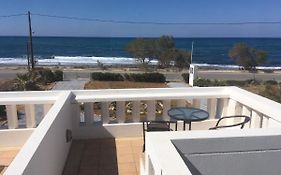Anissaras Beach Appartement